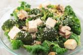 Jarmuż z tofu i brokułami